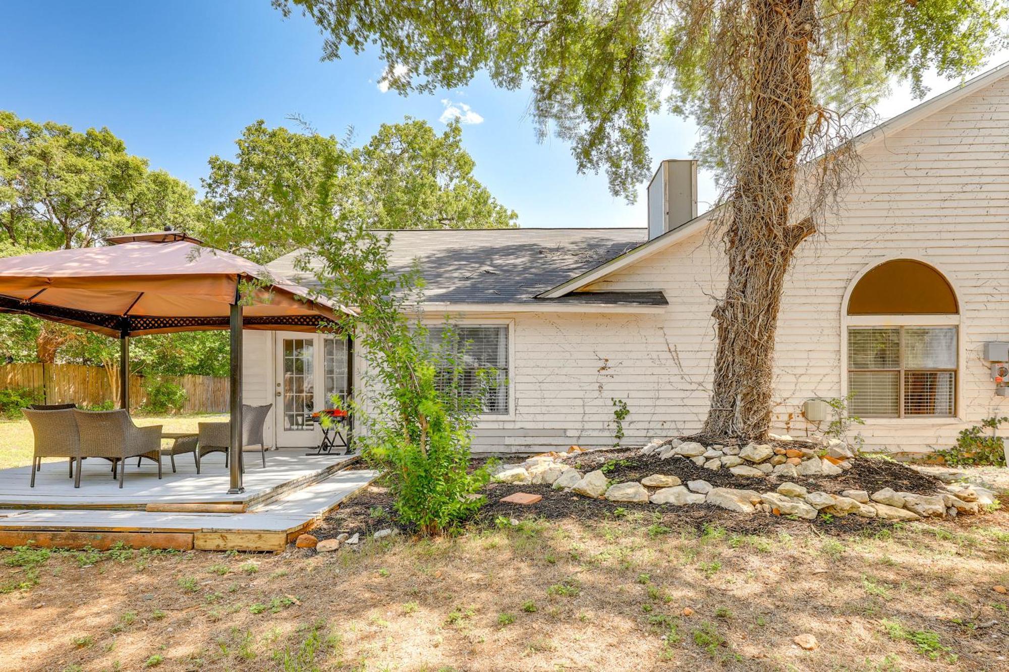 Spacious San Antonio Home Google Fiber, Game Room ภายนอก รูปภาพ